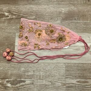 Chan Luu Net Flower Belt